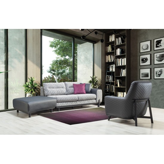 STRONG KOLTUK TAKIMI