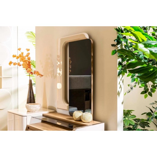 LUTRA YATAK ODASI TAKIMI